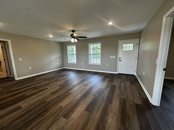 3rd image of 193 Rigling Rd