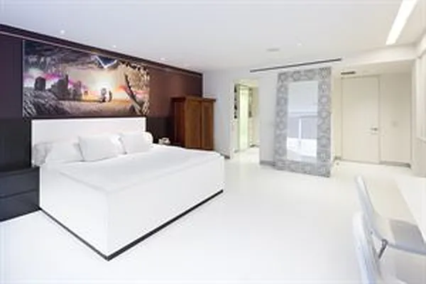 Sold by Douglas Elliman | media 12