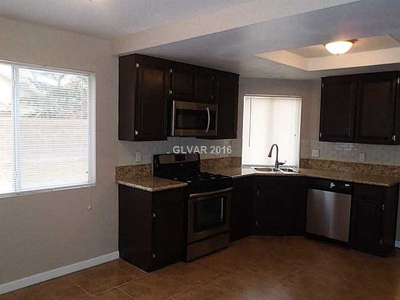 4th image of 1520 Santa Lucia Dr