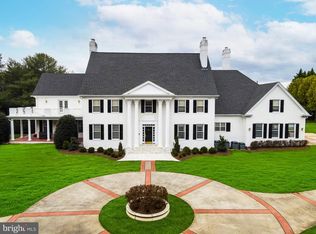 10100 Norton Rd, Potomac, MD 20854