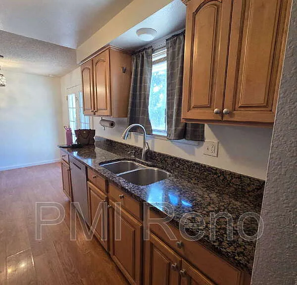 14050 Tourmaline Dr — Photo 6