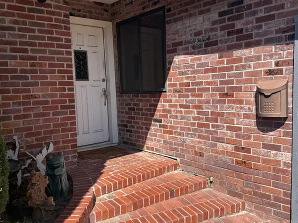 3925 Ward Ave, North Highlands, CA 95660