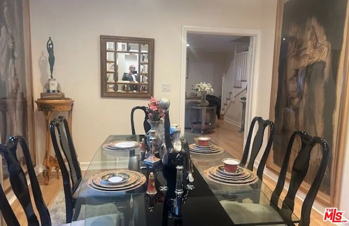4 bed, 3.0 bath, 2862 sqft, $12,500 — Photo 3