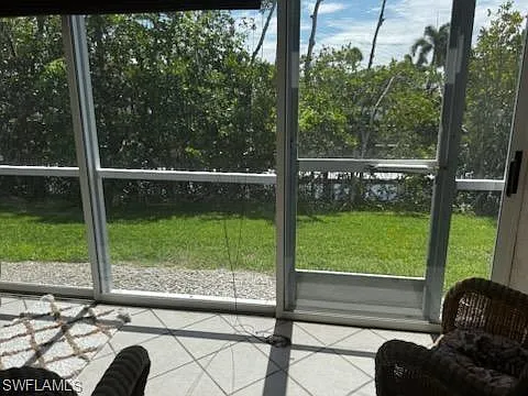 3061 Sandpiper Bay Cir #J104