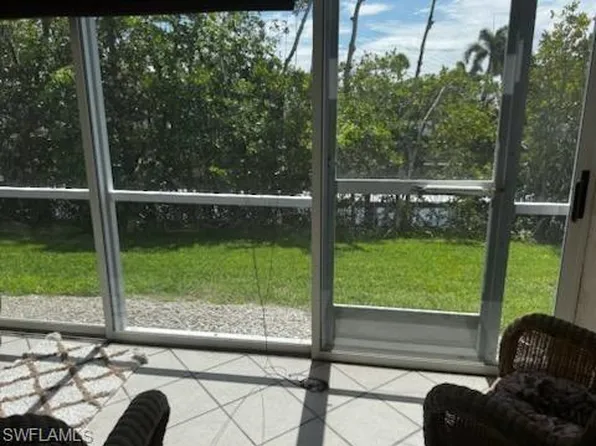 3061 Sandpiper Bay Cir APT J104, Naples, FL 34112