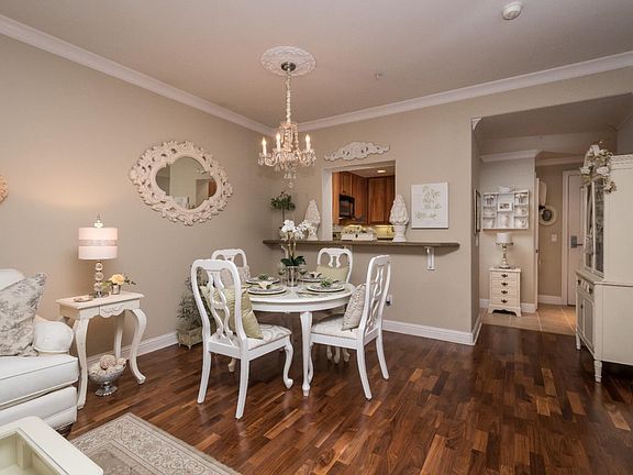 5th image of 633 Elm St APT 115