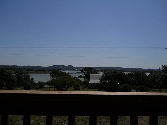 3rd image of 617 Lake Island Dr