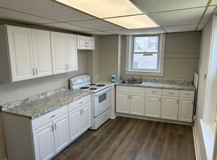 301 N 10th St #A, Darby, PA 19023