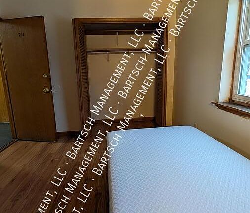 4th image of 8723 W Greenfield Ave #311