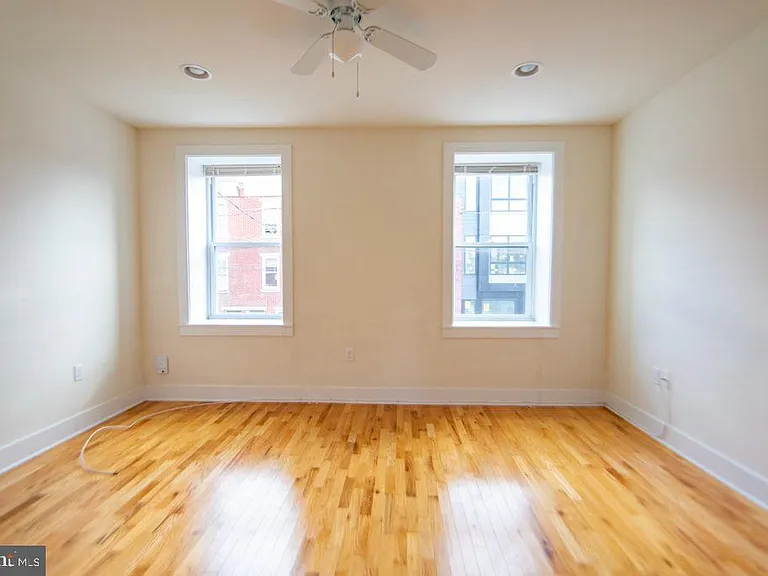 2147 Ellsworth St — Photo 19