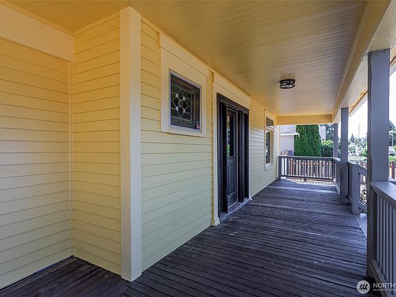3rd image of 4809 S Yakima Avenue
