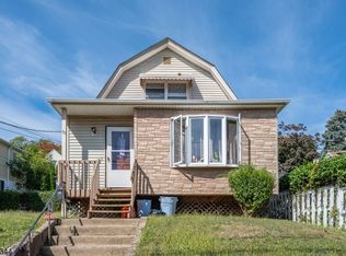 88 Avenue B, Haledon, NJ
