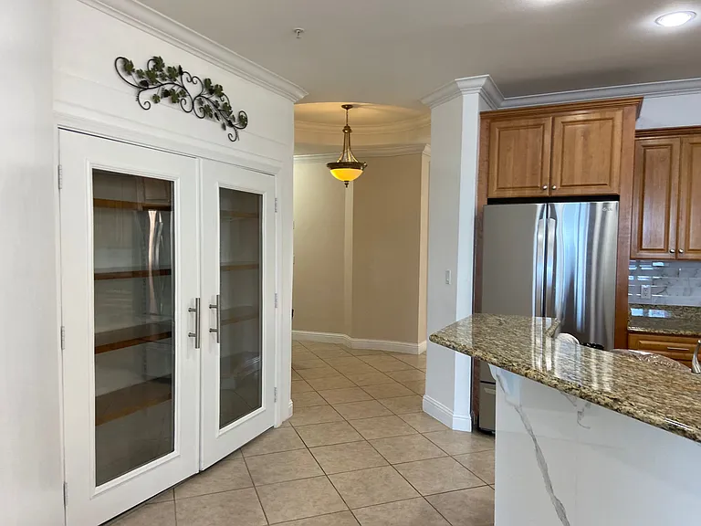 240 Brooks St SE #201-C — Photo 14