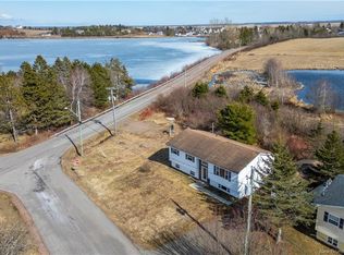97 Morice Dr, Sackville, NB E4L 2Z9