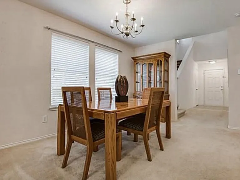 10205 Benwick Dr — Photo 4