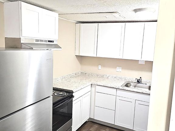3rd image of 6851 Wayne Estates Blvd #6889M