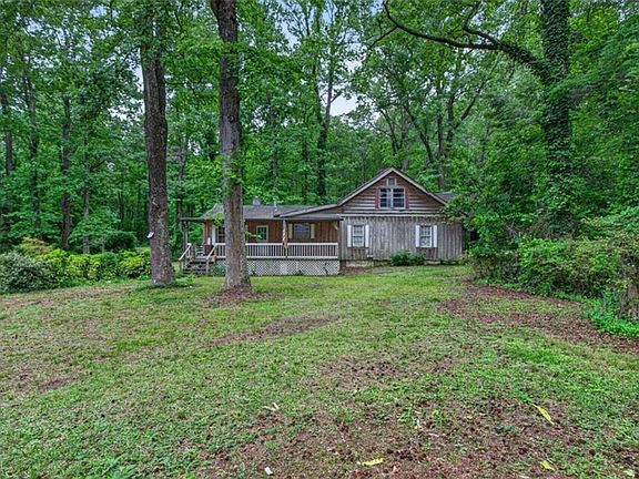 5th image of 1921 Mack Rd