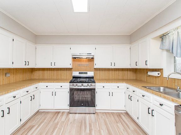 4th image of 784 Lefort Bypass Rd