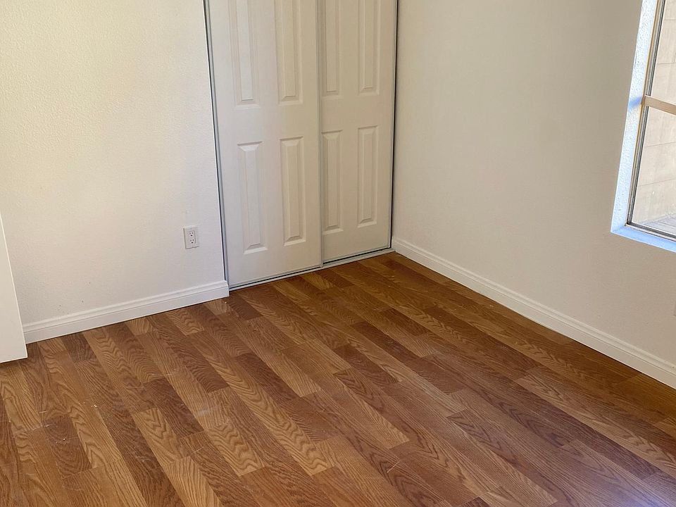2nd image of 2390 Tocayo Ave
