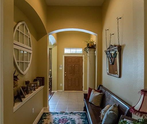 3rd image of 8497 Turnberry Dr