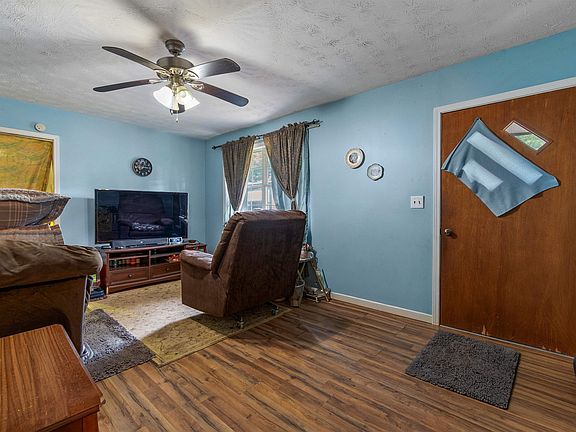 5th image of 4788 Fort Gay Rd