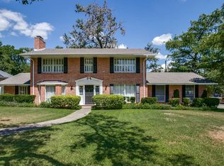 10402 Sunflower Ln, San Antonio, TX 78213