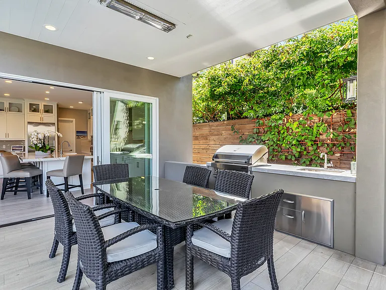 1127 Alameda Blvd — Photo 19