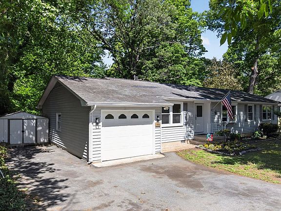 2nd image of 22929 Town Creek Dr