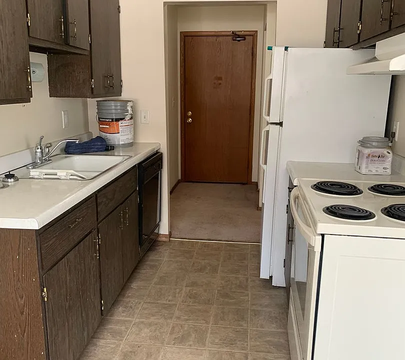 1499 McAfee St #12-00