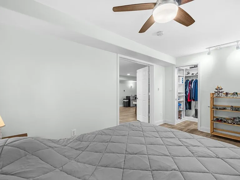 1107 Century Oak Dr — Photo 8