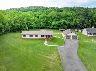 261 Sanders Mines Rd, Max Meadows, VA 24360
