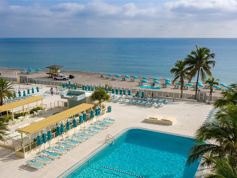 2501 S Ocean Dr #Penthouse 17 — Photo 39