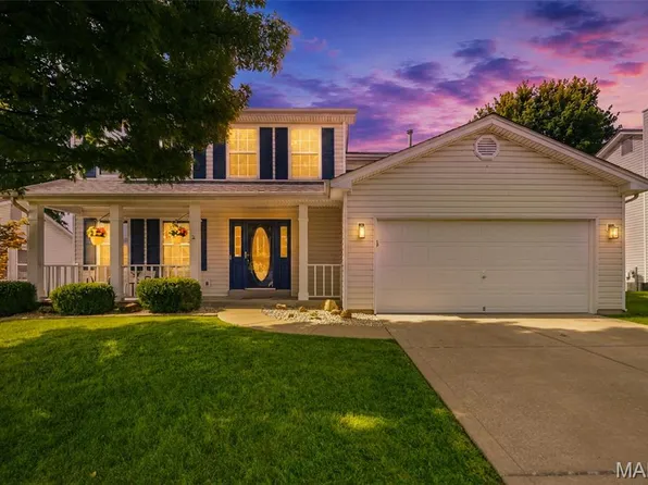 3362 Hampton Xing, Saint Charles, MO 63303