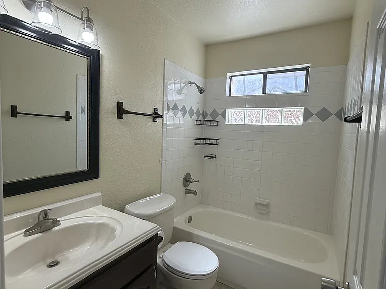 12000 Ivory Gate Way — Photo 16