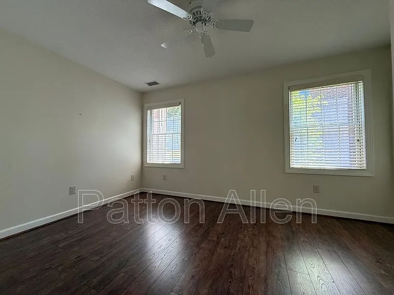 1465 S Lakeshore Dr #E2 — Photo 19
