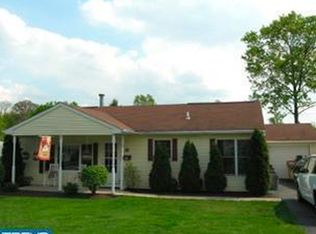 334 Austin Dr, Fairless Hills, PA 19030