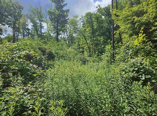 Denzer Rd, North Freedom, WI 53951