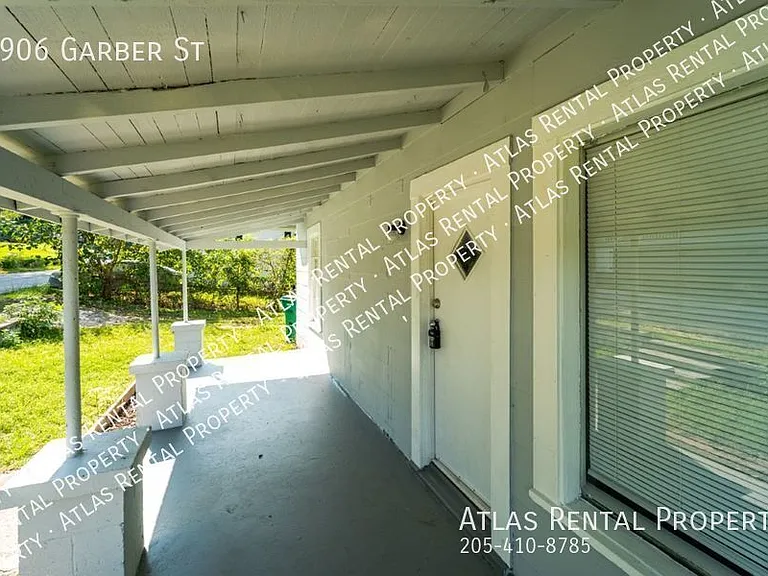 1906 Garber St — Photo 5