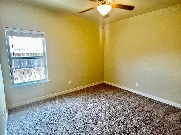 7114 Presidents Dr — Photo 19