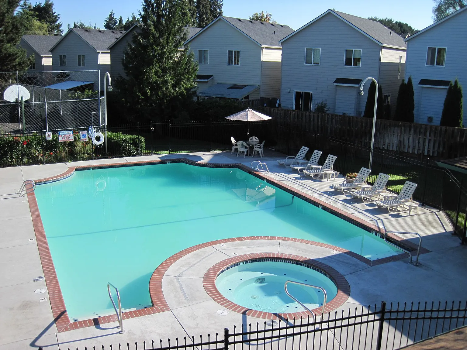 Forest Ridge Apartments — Photo 3