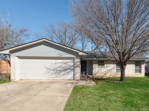 4208 Selene Dr, Denton, TX 76209