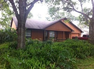 1310 16th Ct SW, Vero Beach, FL 32962