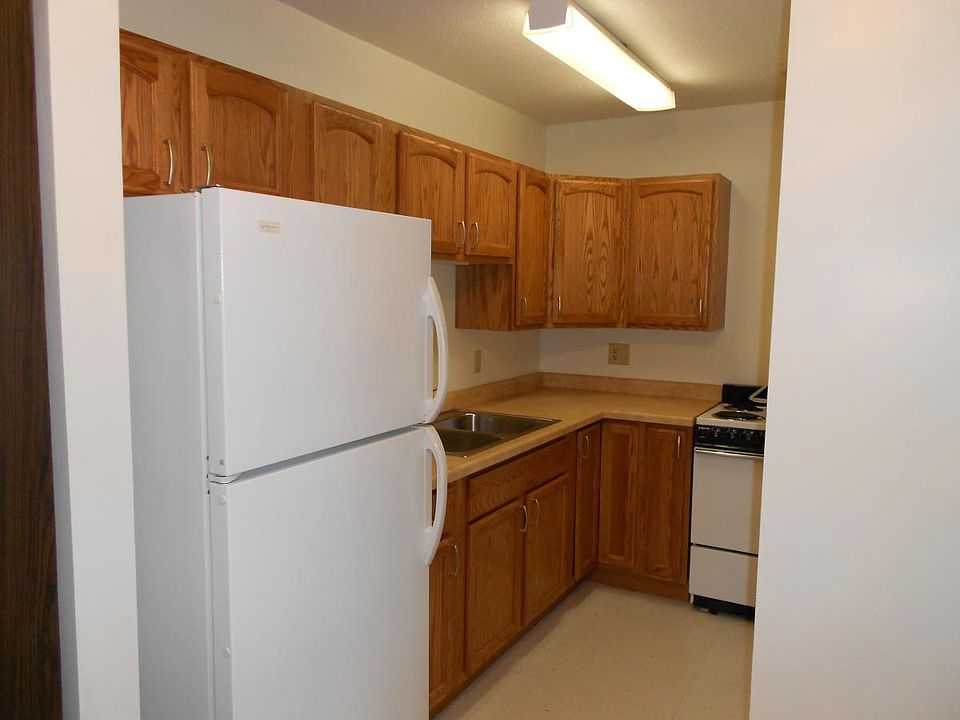 galley kitchen