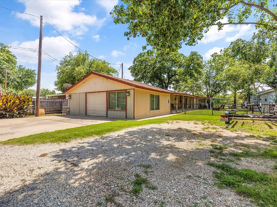 3706 E Port Ridglea Ct, Granbury, TX 76049 Zillow