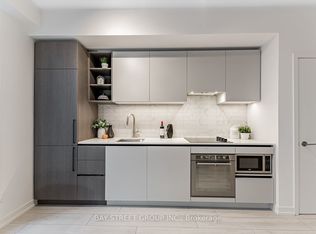 55 Mercer St #312, Toronto, ON