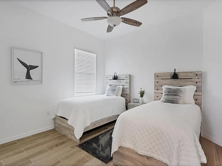 25228 Longmeadow Dr — Photo 20