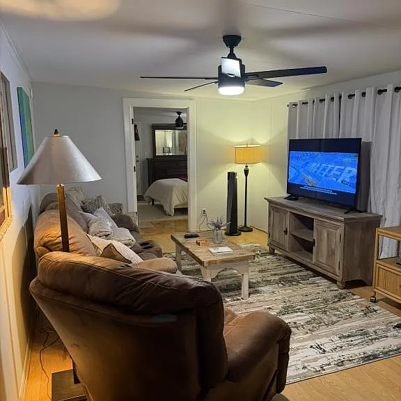 1219 Thomas Dr #93 — Photo 3