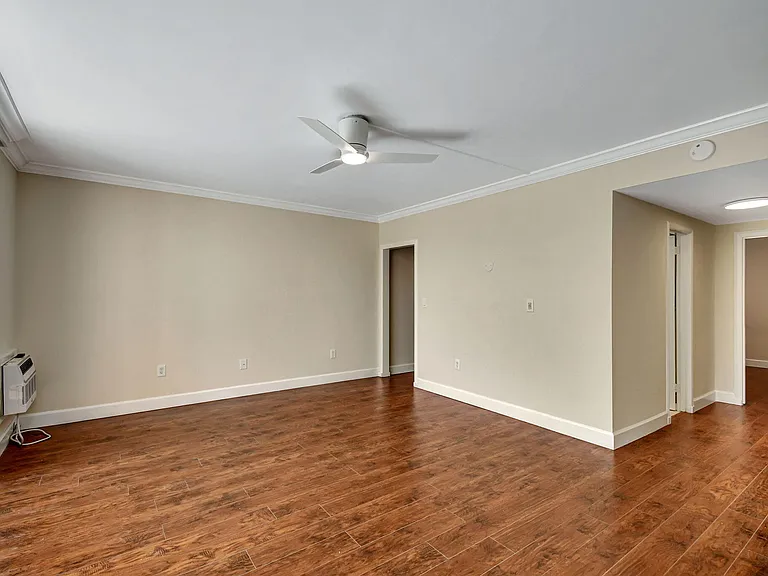 15 S Golfview Rd #204 — Photo 13