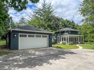 925 Egan Rd, Brookfield, WI 53045