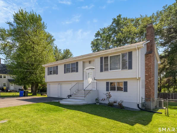 11 Goodrich Drive, Wethersfield, CT 06109